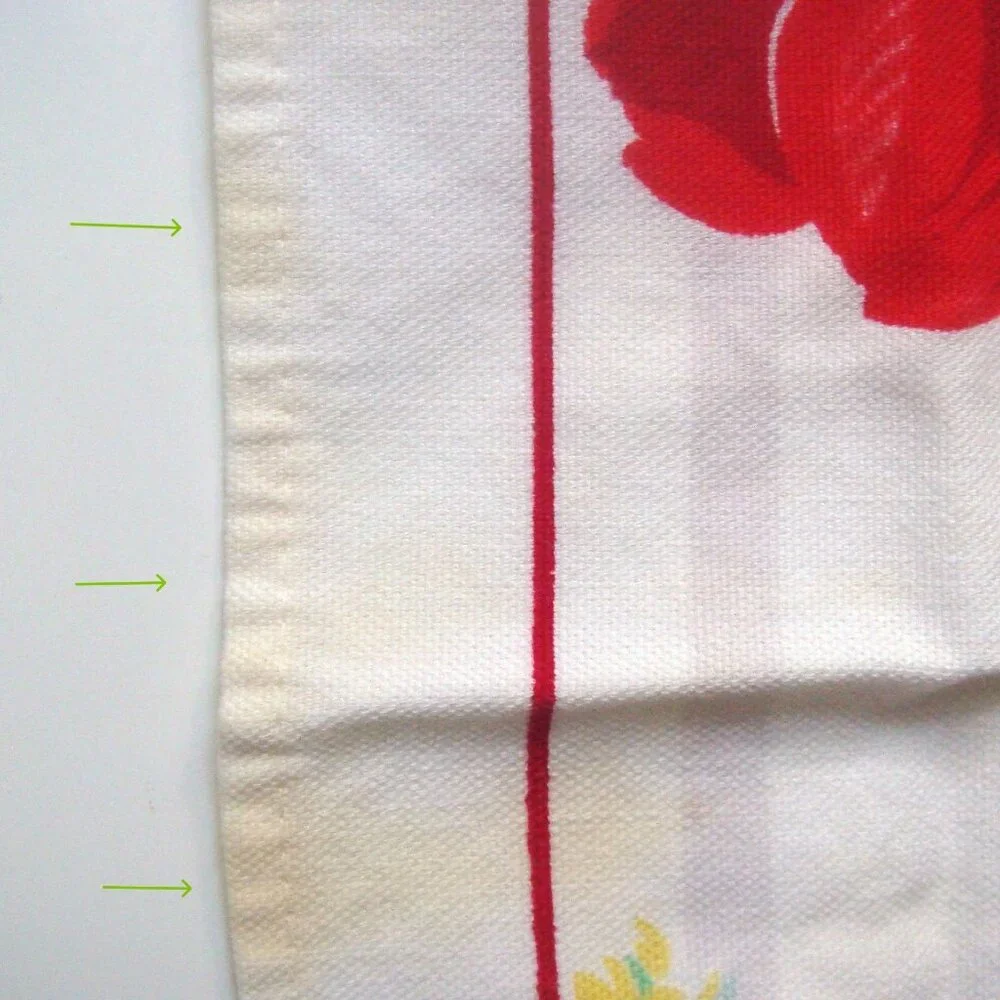 Set of 4 Red Tulip Flower Napkins Cotton &/or Linen Retro Vintage Spring Floral